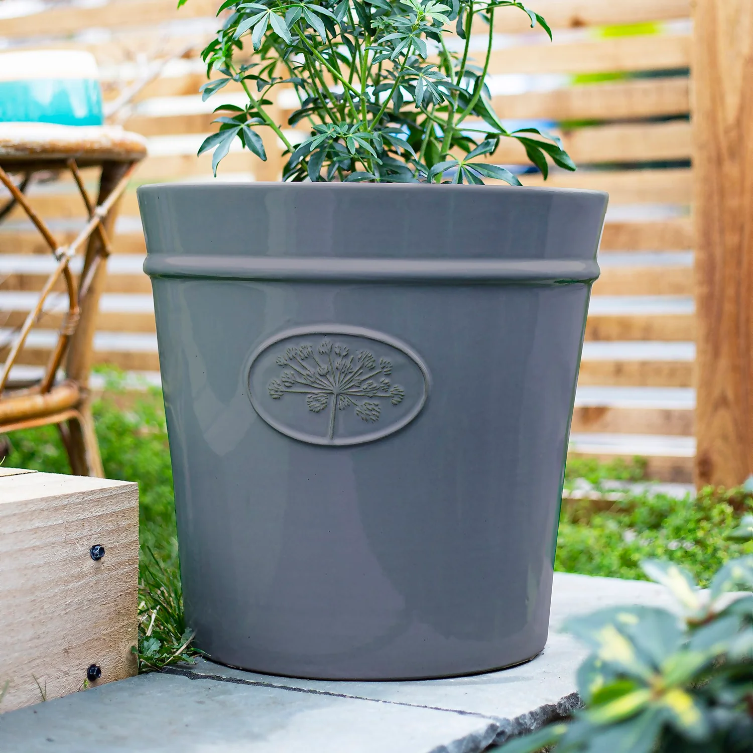 Country Living Heritage Denim Cone Pot - 21cm 7 Country Living Heritage Denim Cone Pot - 21cm - Image 5