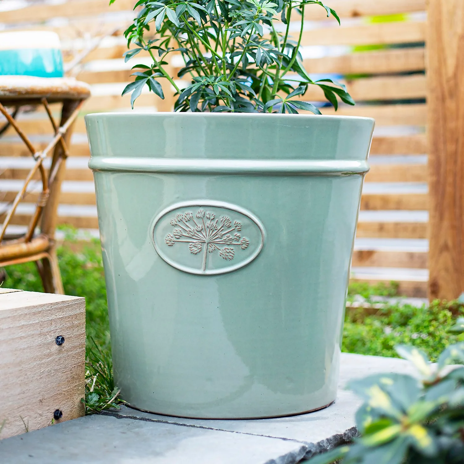 Country Living Heritage Sage Cone Pot - 21cm 8 Country Living Heritage Sage Cone Pot - 21cm - Image 6