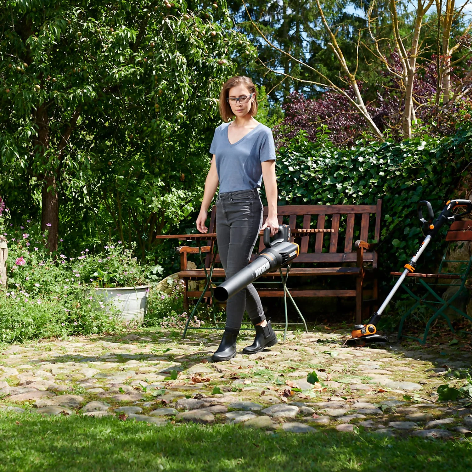 Worx WG547E Turbine 20V 2.0Ah Cordless Garden Blower 5 Worx WG547E Turbine 20V 2.0Ah Cordless Garden Blower - Image 3