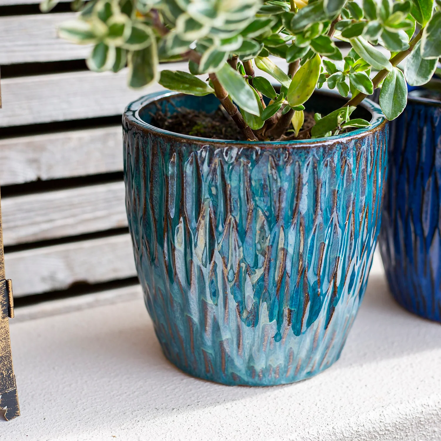 Chiswick Textured Pot Green - 32cm 6 Chiswick Textured Pot Green - 32cm - Image 4