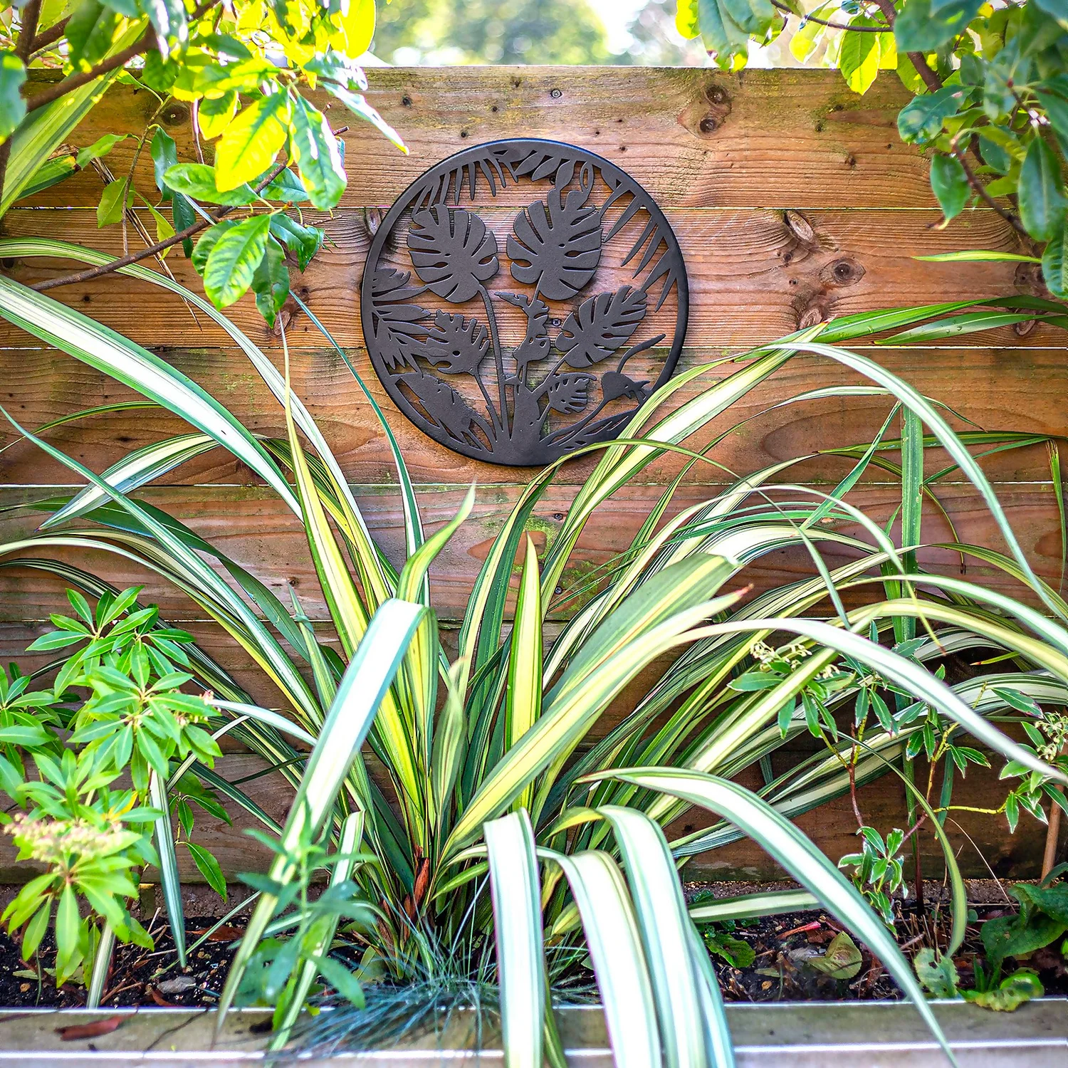 Jungle Leaf Garden Wall Art 35cm - Black 6 Jungle Leaf Garden Wall Art 35cm - Black - Image 4