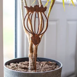 Floral Bronze Ground Stakes - 45cm (Assorted Designs) -Garden Tool Store 13981009 1295005324808475