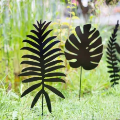 Jungle Black Ground Stakes - 45cm (Assorted Designs) 21 Jungle Black Ground Stakes - 45cm (Assorted Designs) -Garden Tool Store 13981010 1535005324495575